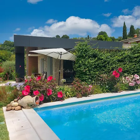 Luxury Orizzonti - Regarda Travel * Bardolino
