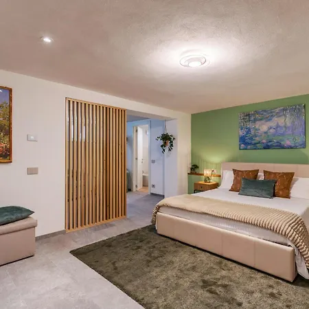 Luxury Orizzonti - Regarda Travel باردولينو