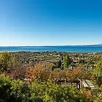 Luxury Orizzonti - Regarda Travel * Bardolino