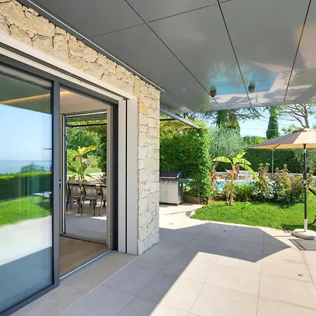 Luxury Orizzonti - Regarda Travel Villa *