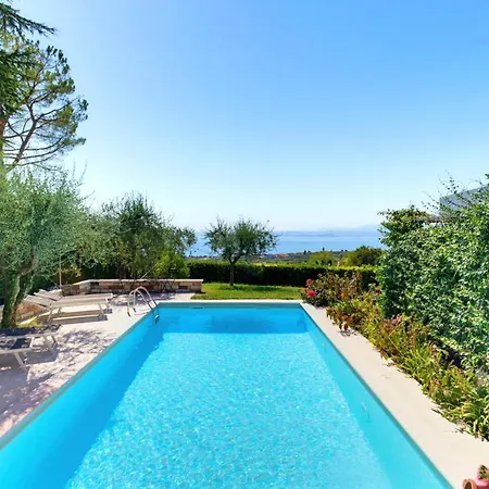 Luxury Orizzonti - Regarda Travel Villa