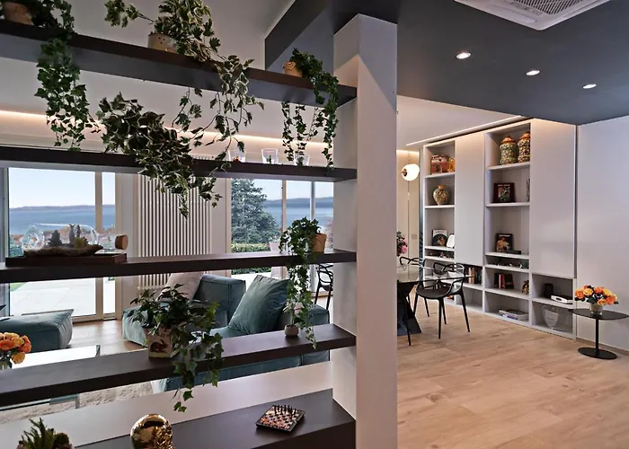 Luxury Orizzonti - Regarda Travel Villa Bardolino